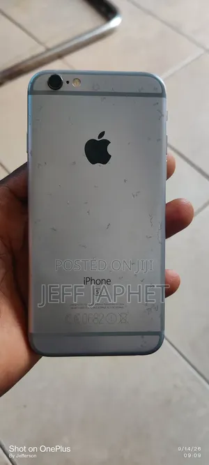 Apple iPhone 6s 64 GB Gray