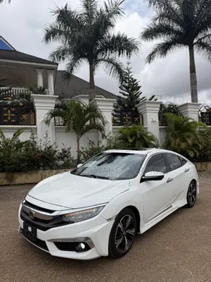 Honda Civic Touring 4dr Sedan (1.5L 4cyl) 2017 White