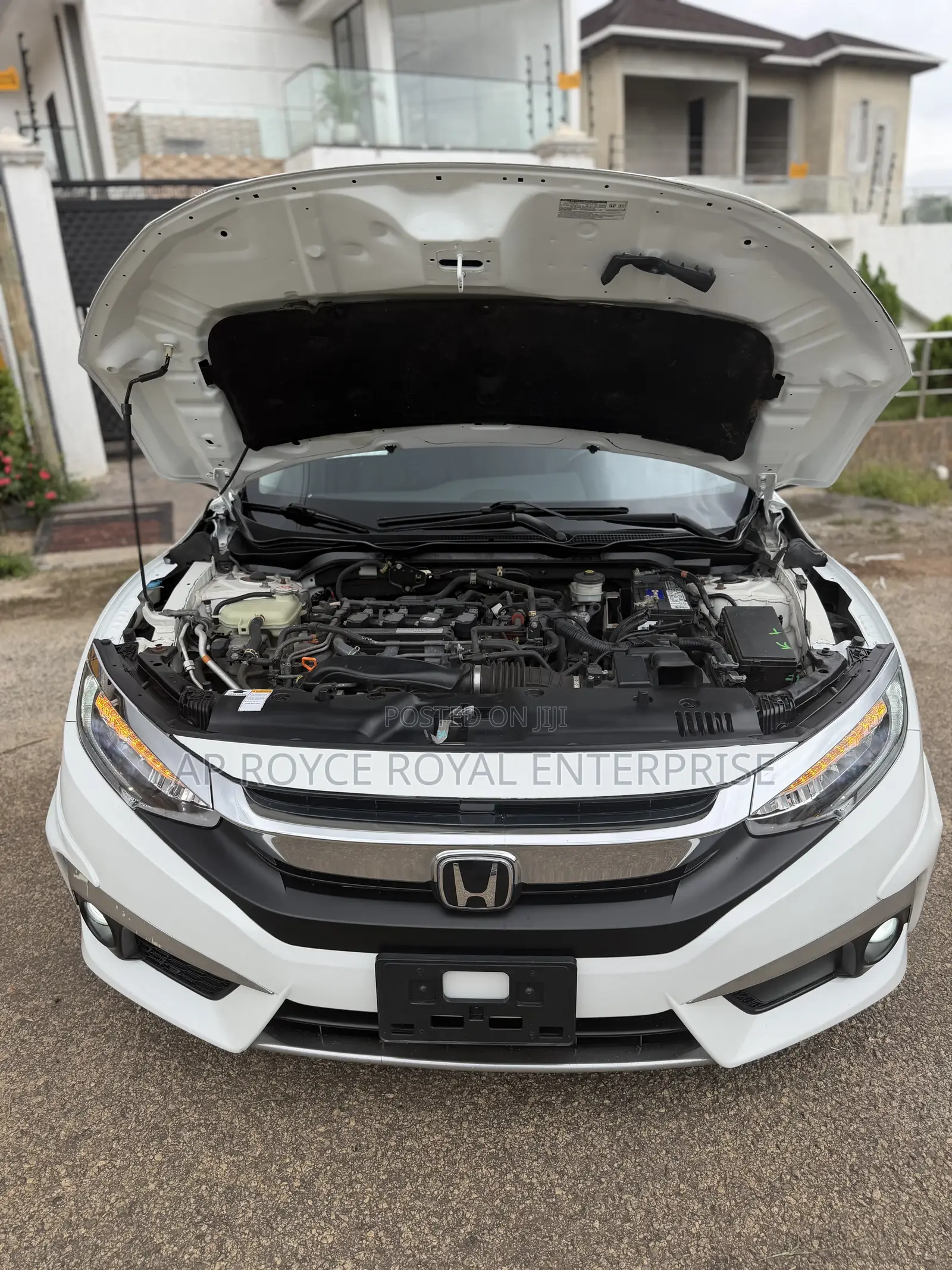 Honda Civic Touring 4dr Sedan (1.5L 4cyl) 2017 White