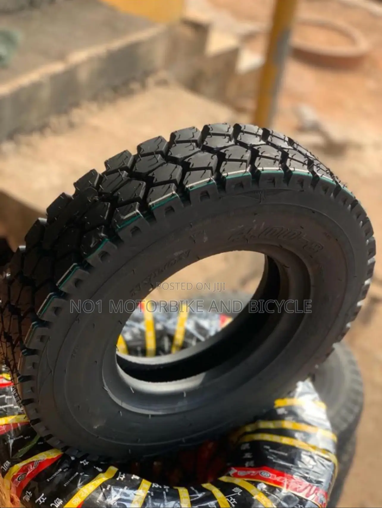 Aboboya Tyre