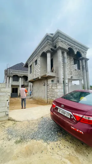 6bdrm Duplex in Ablekuma Manhean for sale