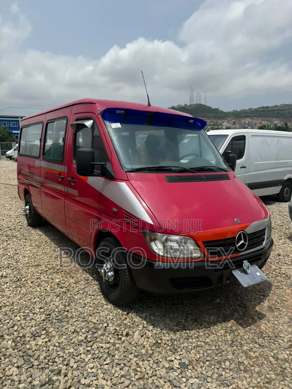 Mercedes-Benz Sprinter 2005 Red