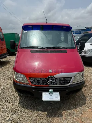 Mercedes-Benz Sprinter 2005 Red