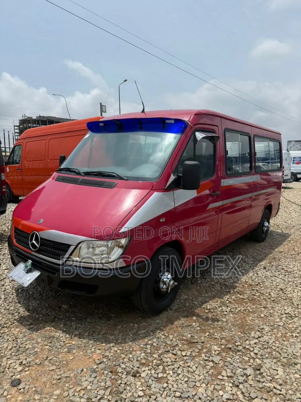Mercedes-Benz Sprinter 2005 Red