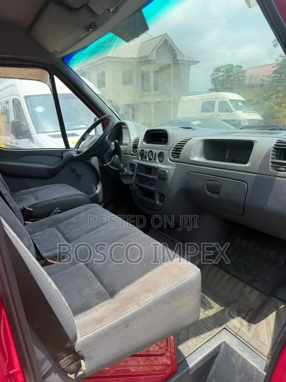 Mercedes-Benz Sprinter 2005 Red