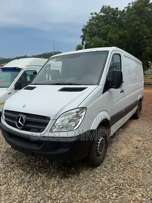 Mercedes-Benz Sprinter 2012 White