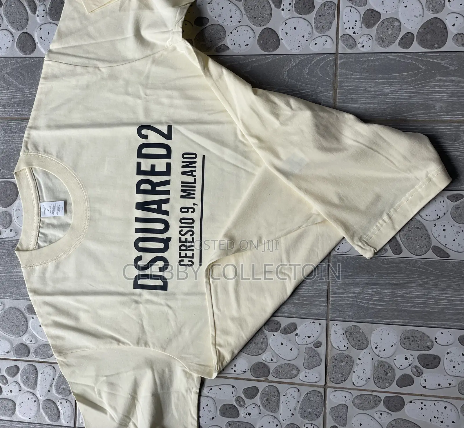 Casual Round Neck T-Shirt Available as You Seen