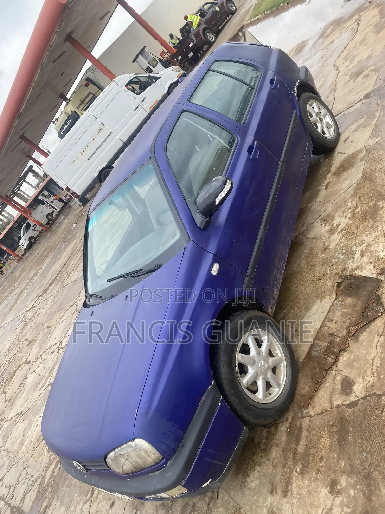 Volkswagen Golf 2000 Blue