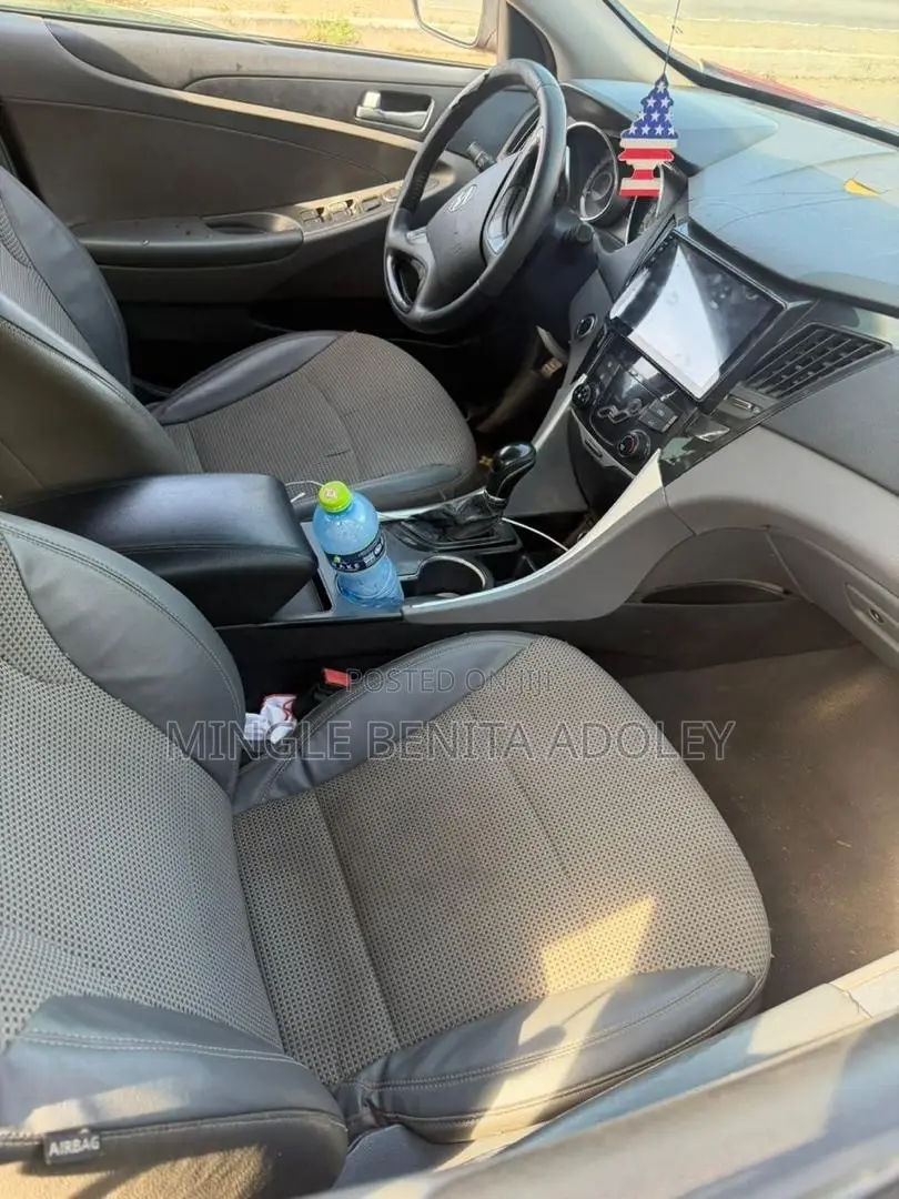 Hyundai Sonata 2012 Red