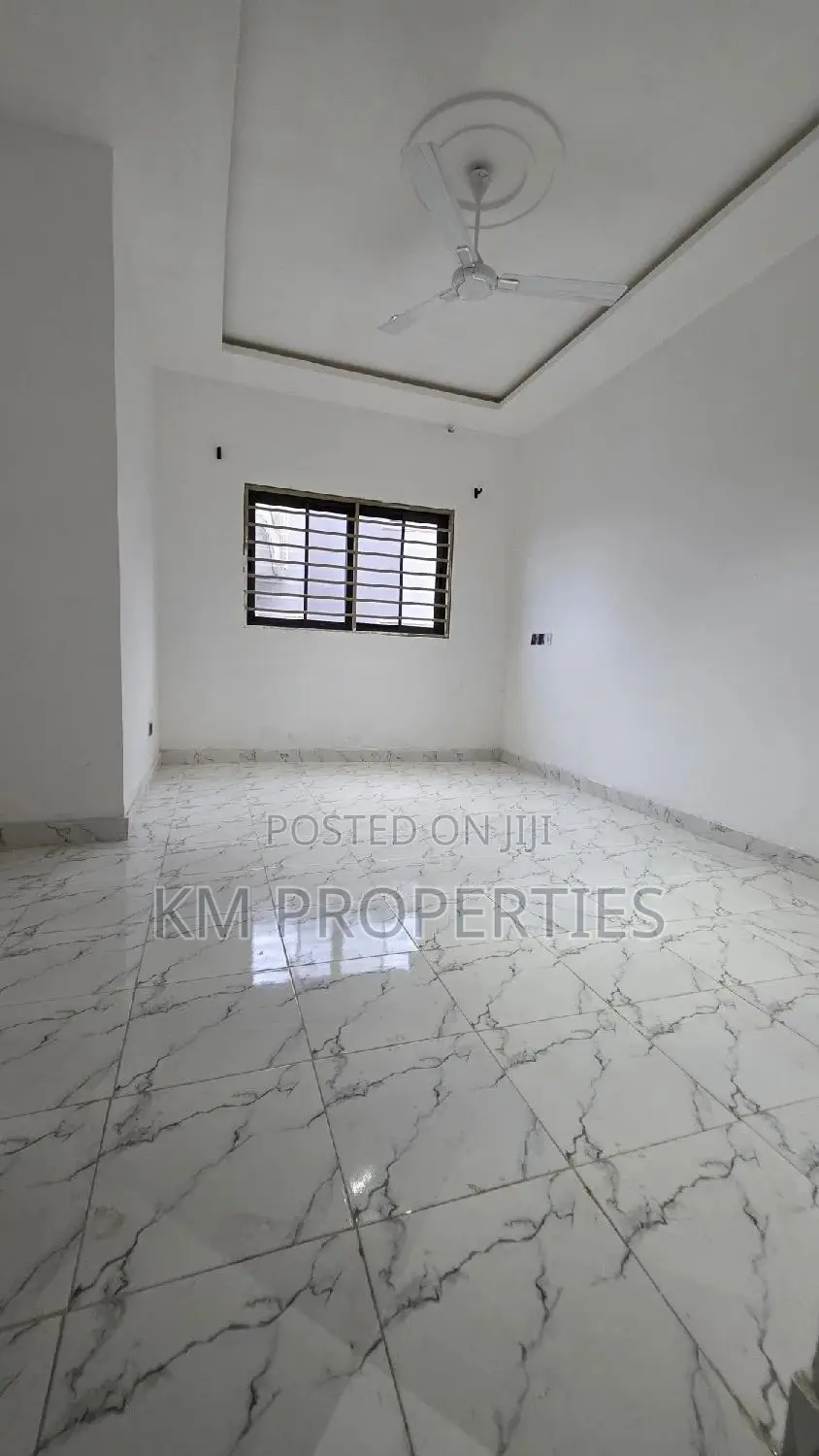 2bdrm Apartment in Mile 7 for rent