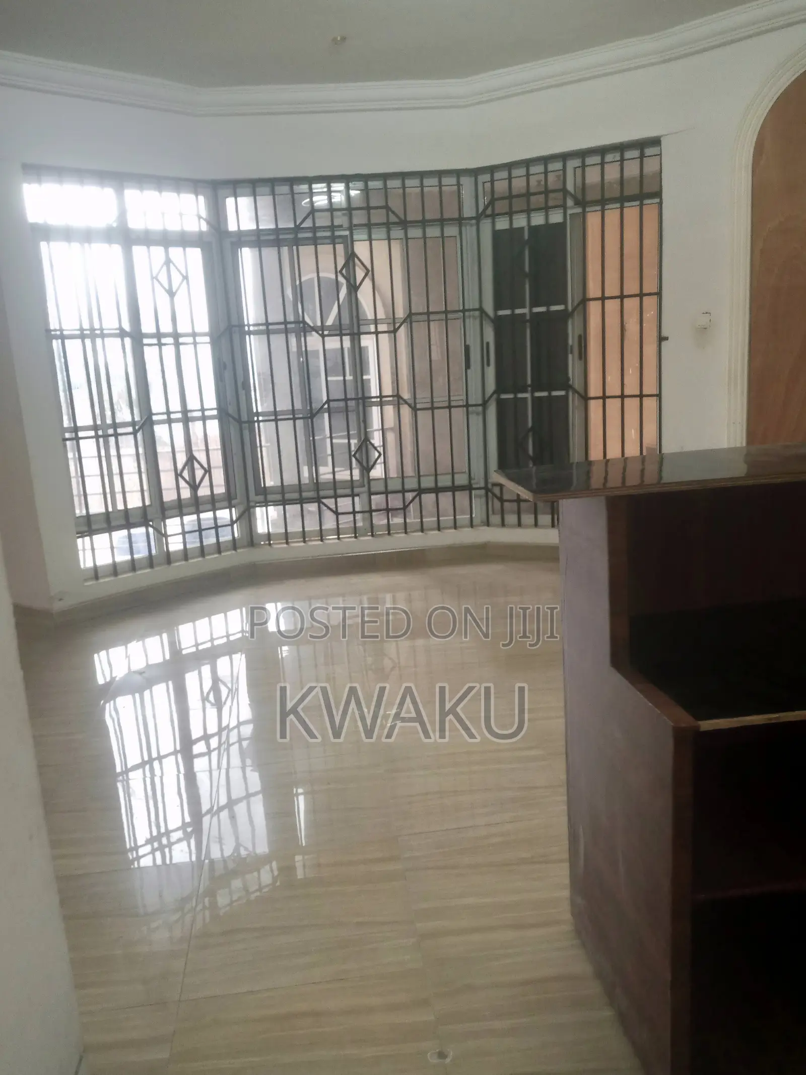 1bdrm Apartment in Police Station for rent