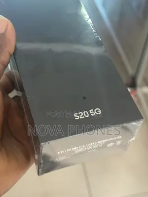 New Samsung Galaxy S20 128 GB Silver