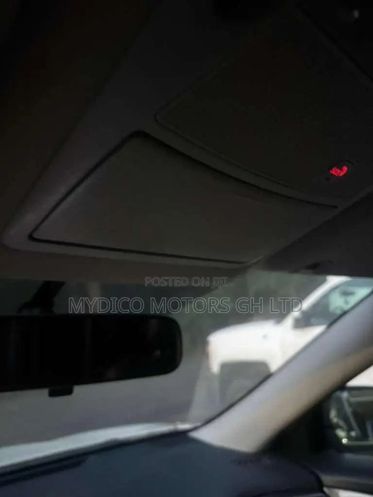 Nissan Rogue SL AWD 2016 White
