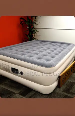 Luxury High to Notch Automatic Inbuilt Pump Double Size Air Mattress