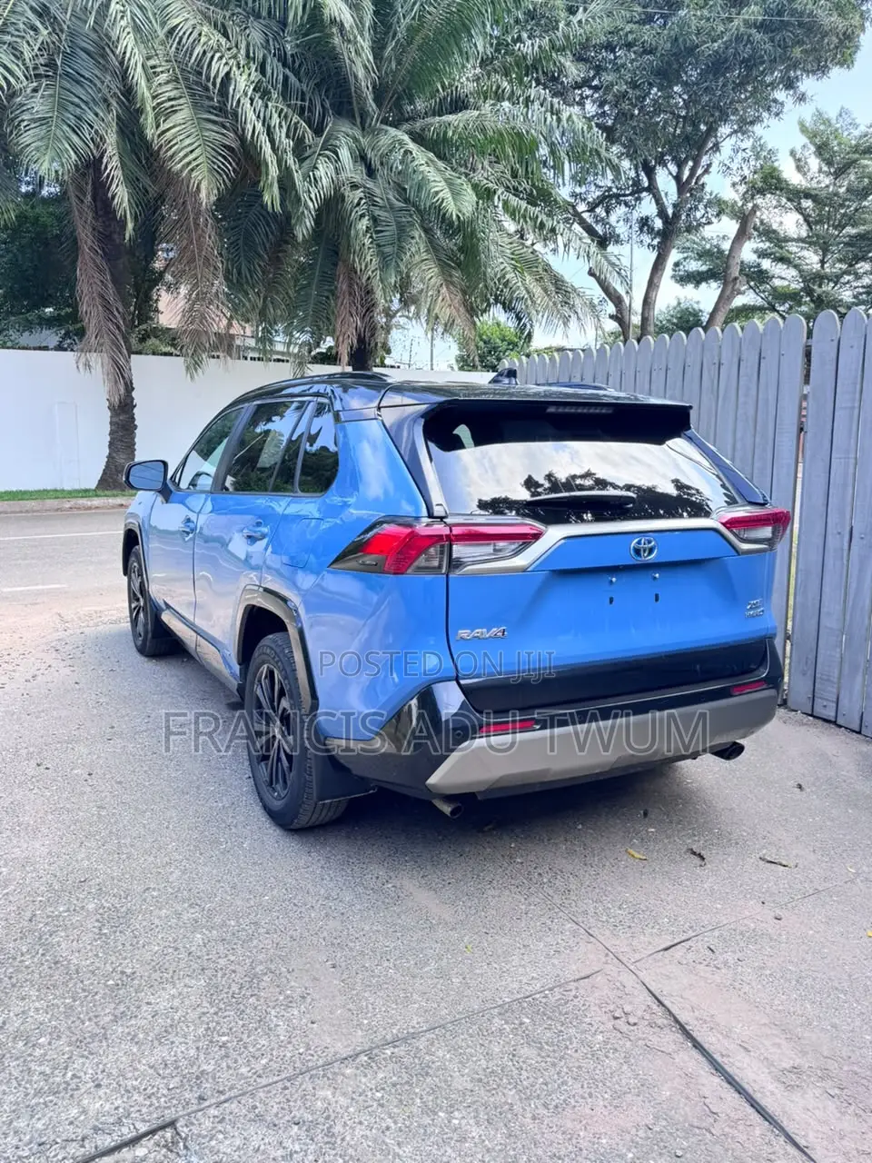 Toyota RAV4 Prime XSE AWD 2023 Blue