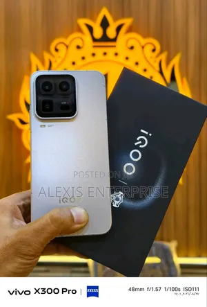 New Vivo iQOO 15 512 GB Silver