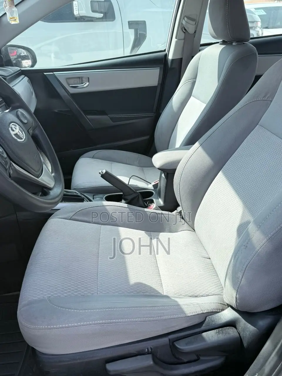 Toyota Corolla L 4dr Sedan (1.8L 4cyl 4A) 2014 White