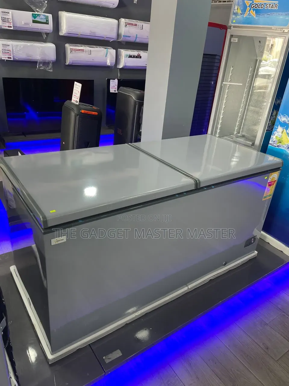 Gold Star GSAF-630L Double Door Chest Freezer