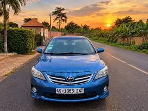 Toyota Corolla S 4dr Sedan (1.8L 4cyl 4A) 2013 Blue