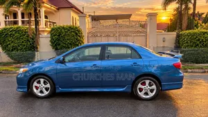 Toyota Corolla S 4dr Sedan (1.8L 4cyl 4A) 2013 Blue