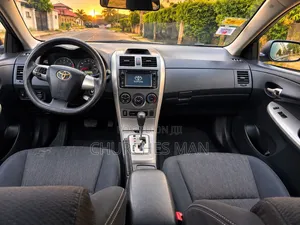 Toyota Corolla S 4dr Sedan (1.8L 4cyl 4A) 2013 Blue