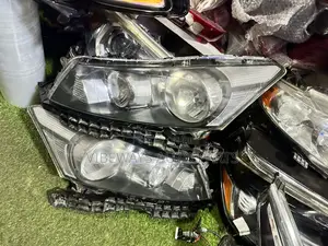 Honda Accord 2011 -2012-2013 Headlights Original Charger Type