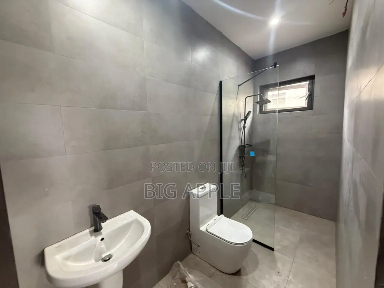 3bdrm House in Trassaco, East Legon for rent