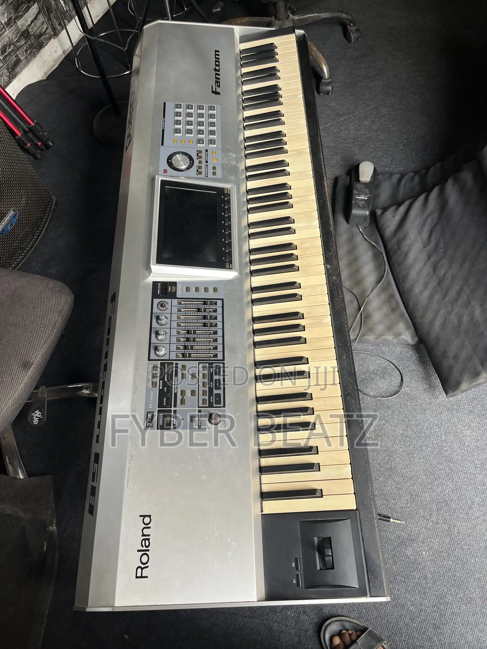 Fantom G8 Keyboard