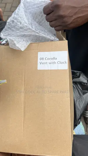 Toyota Corolla AC Vent With Clock(09-12)