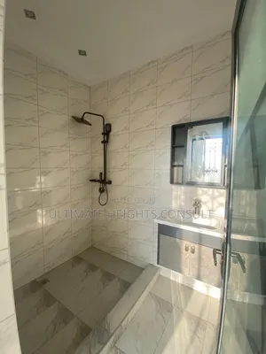 4bdrm House in School Junction, Otano for sale