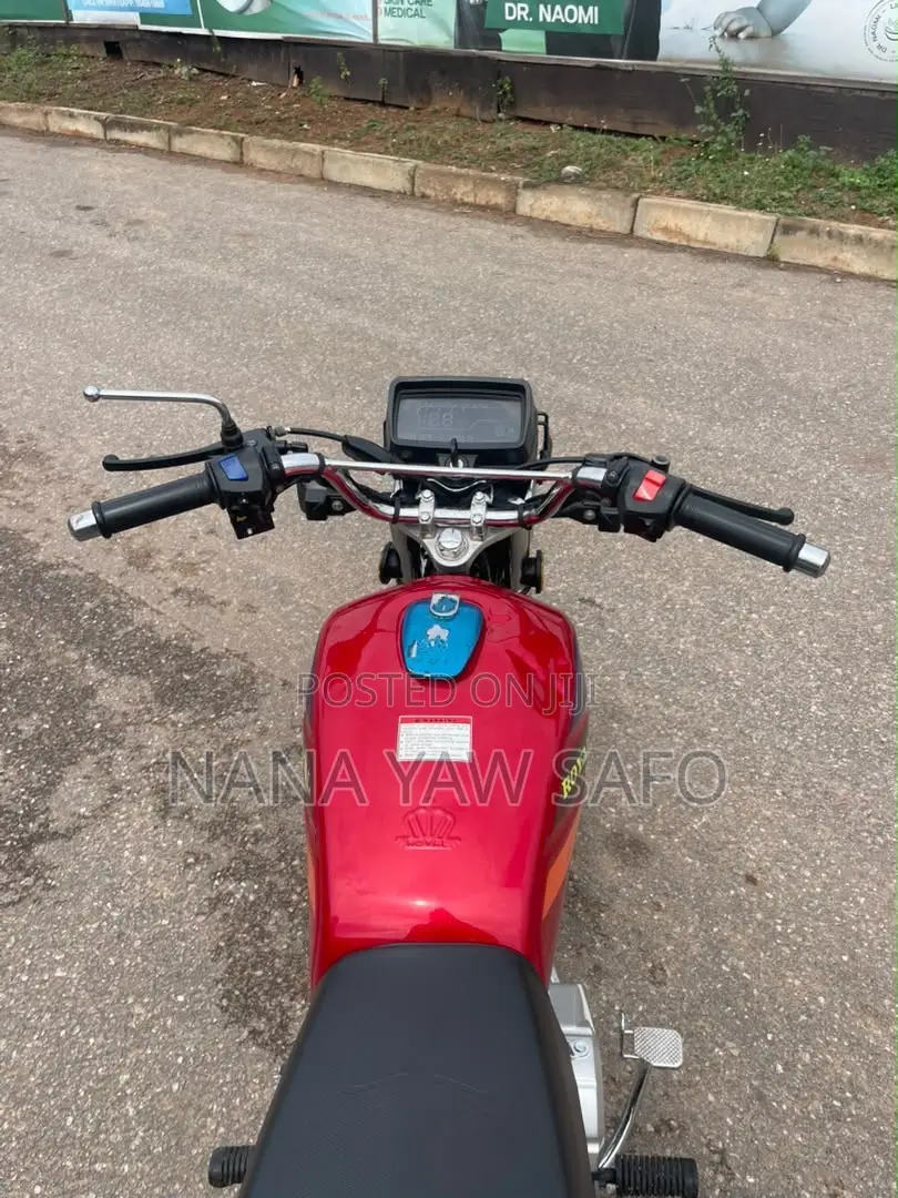 Royal RY125 2025 Red