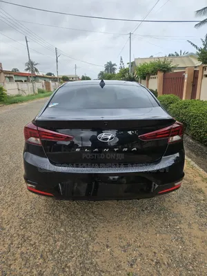 Hyundai Elantra SEL 2020 Black