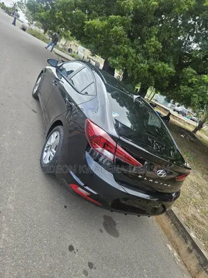 Hyundai Elantra SEL 2020 Black