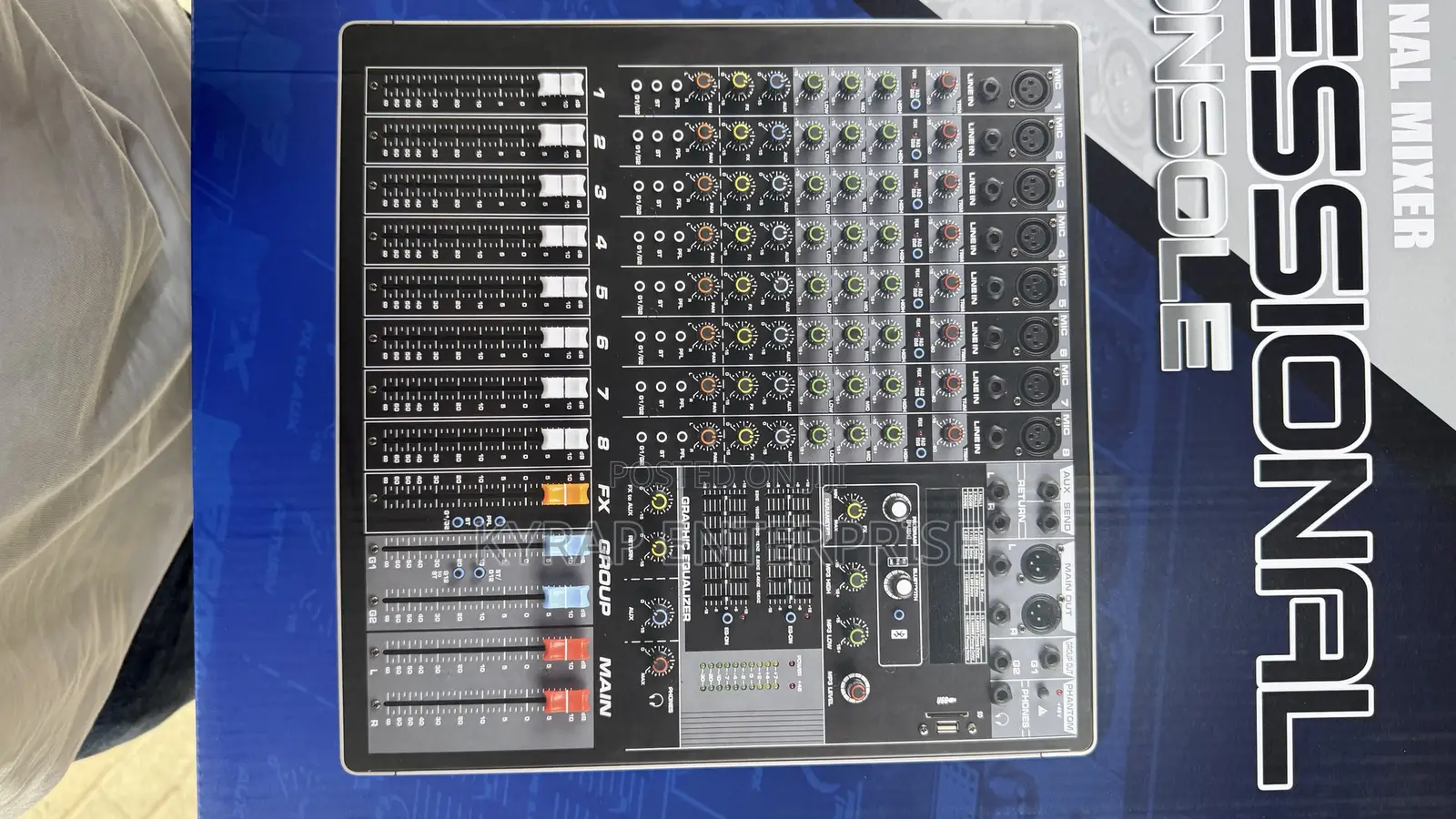 Yamaha 8 Channel Raw Mixer