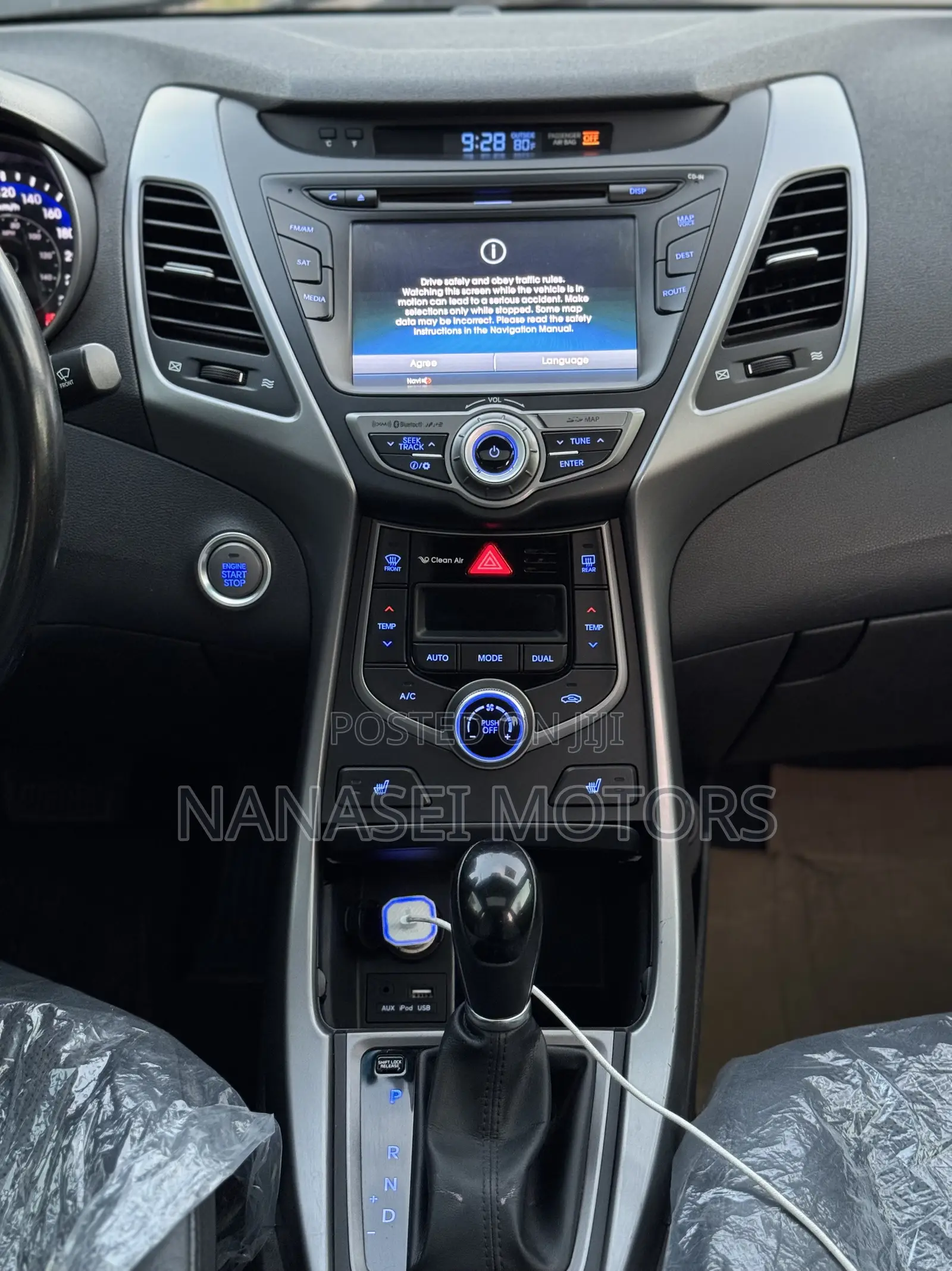 Hyundai Elantra Limited 4dr Sedan (1.8L 4cyl 6A) 2015 White