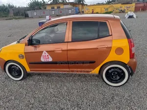 Kia Picanto 1.1 2010 Gold