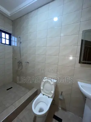 2bdrm Apartment in Haatso, Asore Junction for rent
