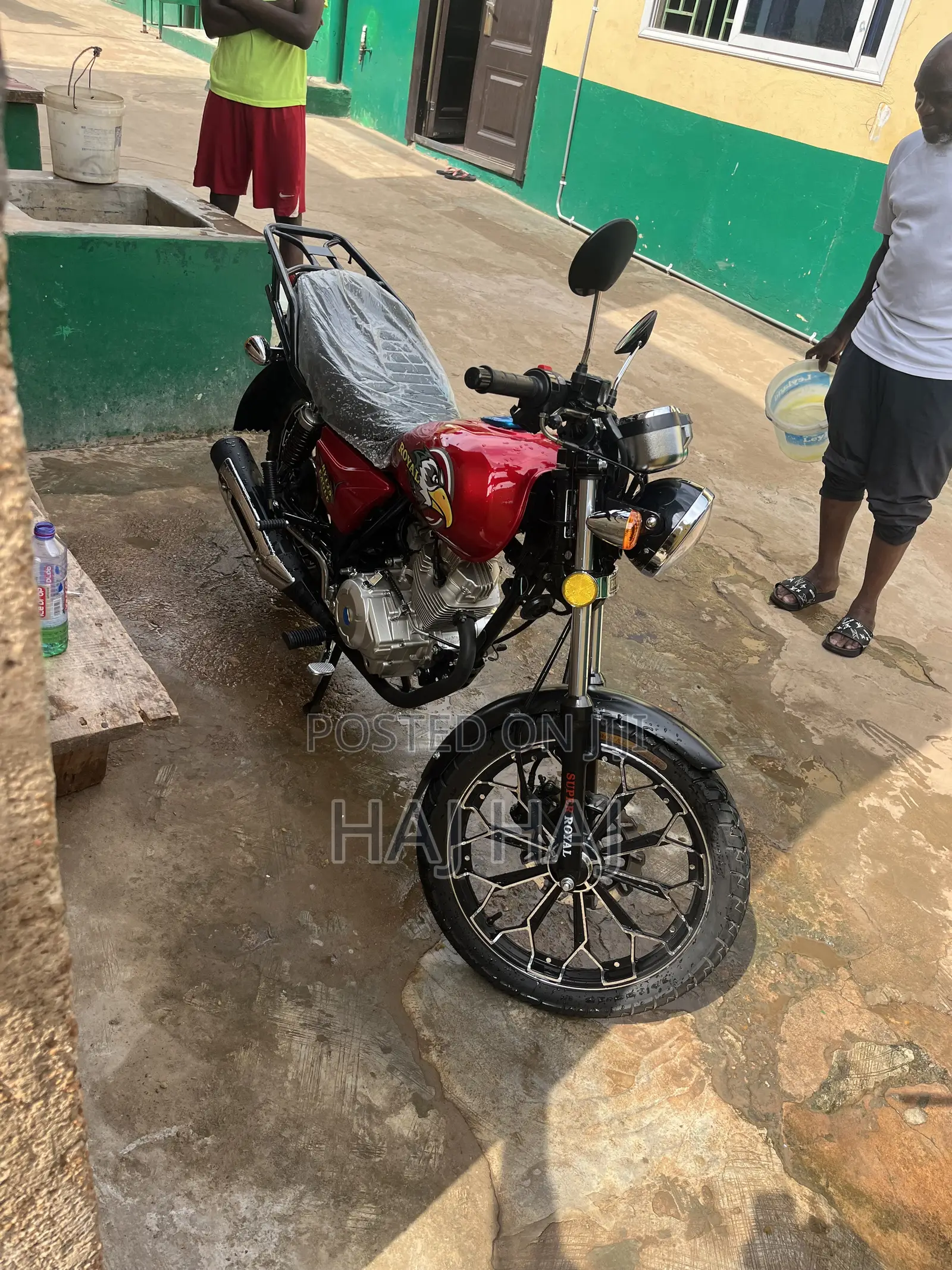 New Royal RY125 2026 Red