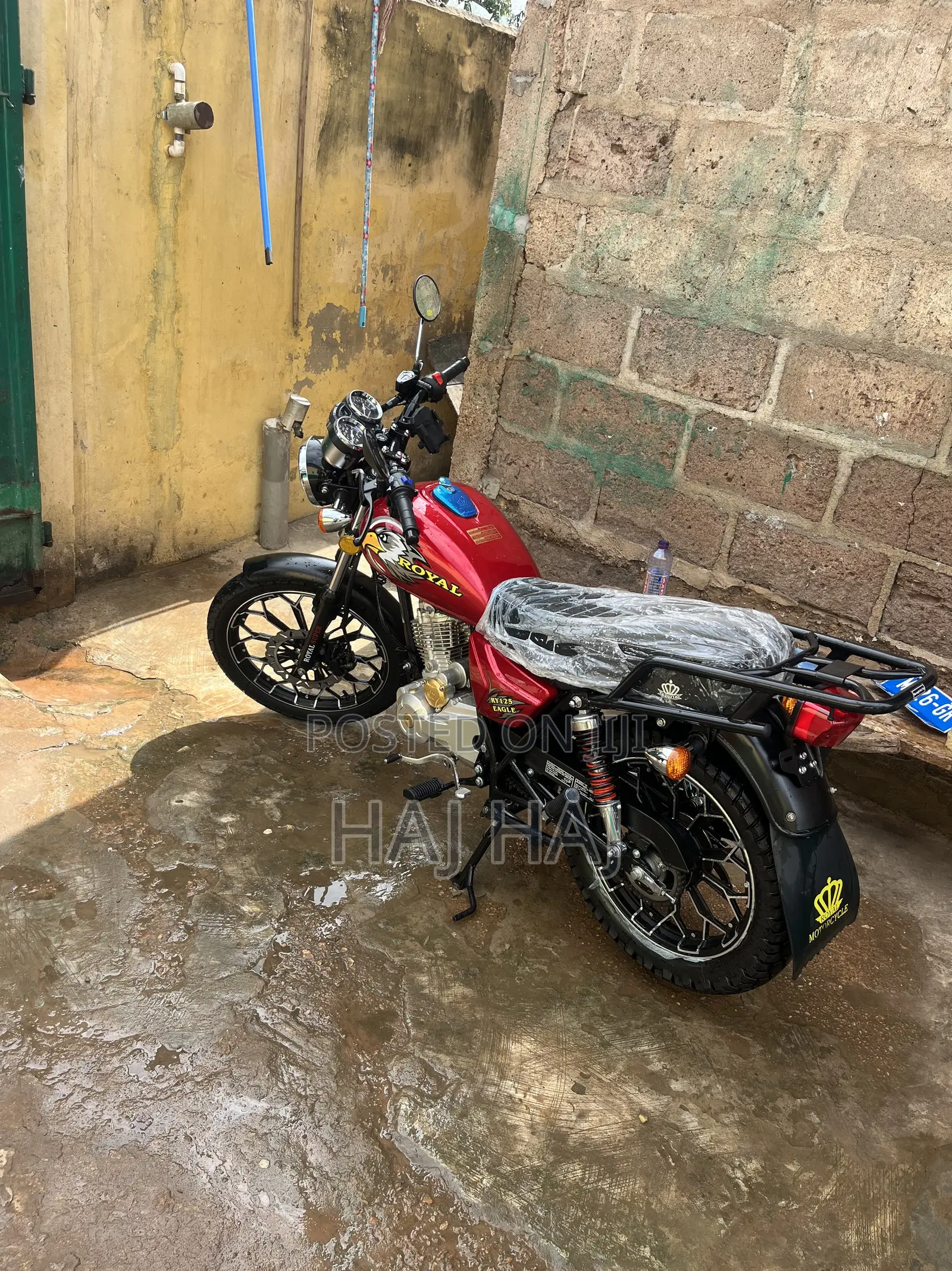 New Royal RY125 2026 Red