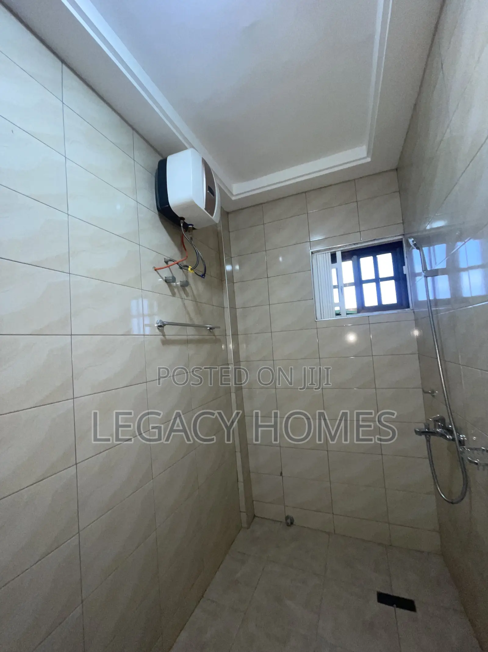 2bdrm Apartment in Haatso, Asore Junction for rent