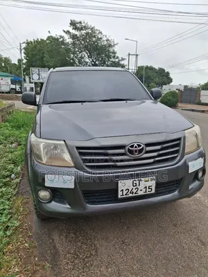 Toyota Hilux 2015