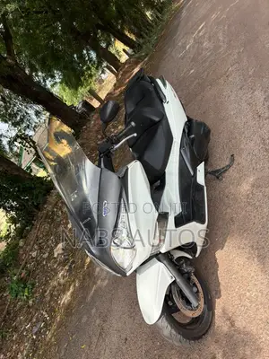 Honda 2015 White
