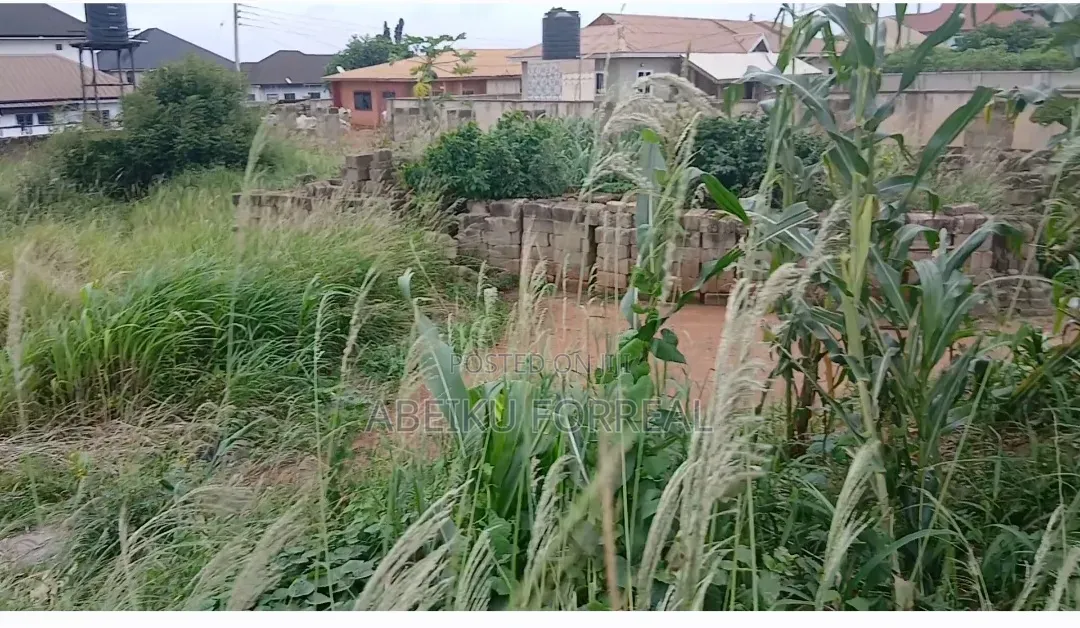 Hostel Land Close to UENR