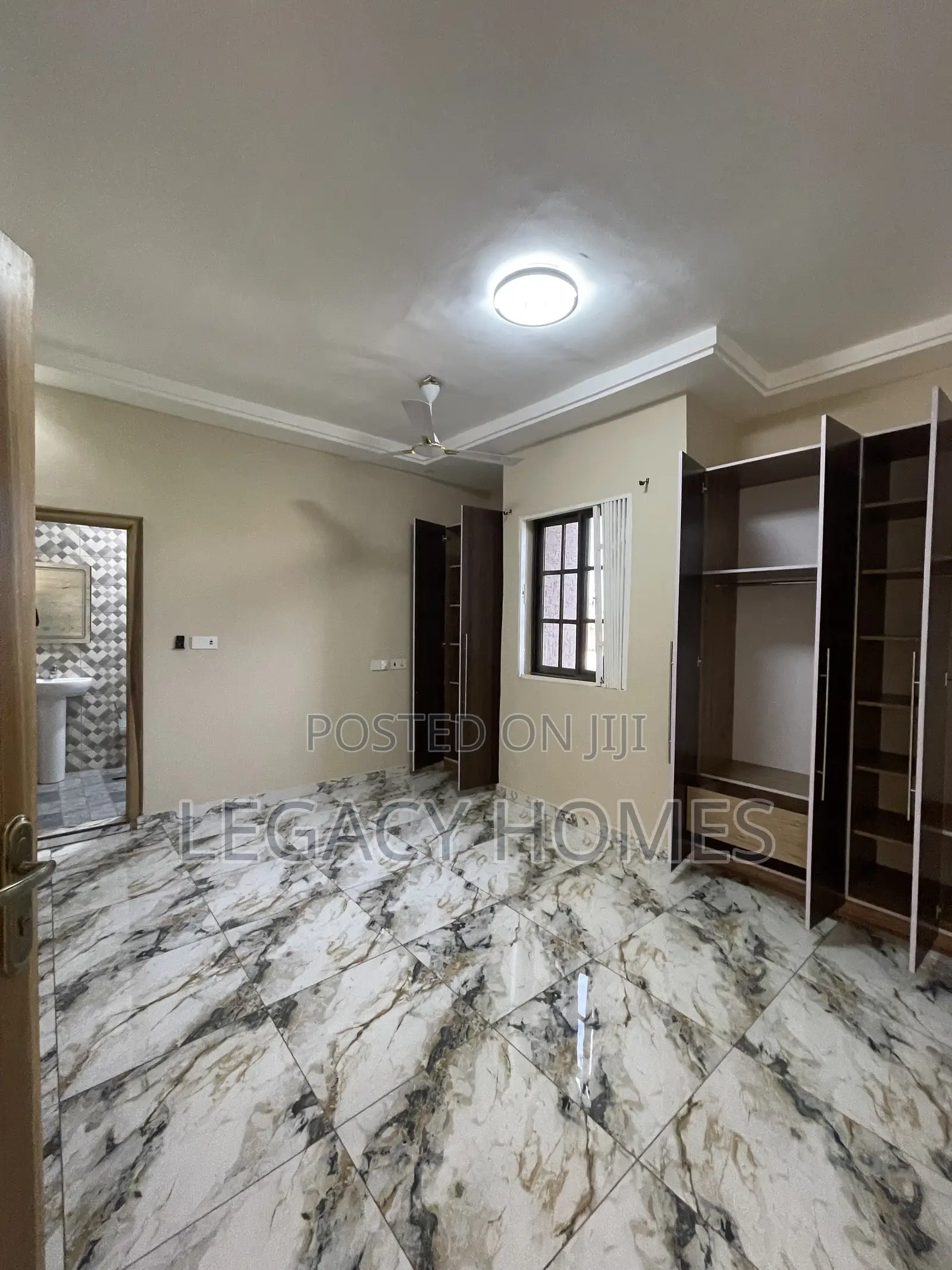 2bdrm Apartment in Haatso, Asore Junction for rent