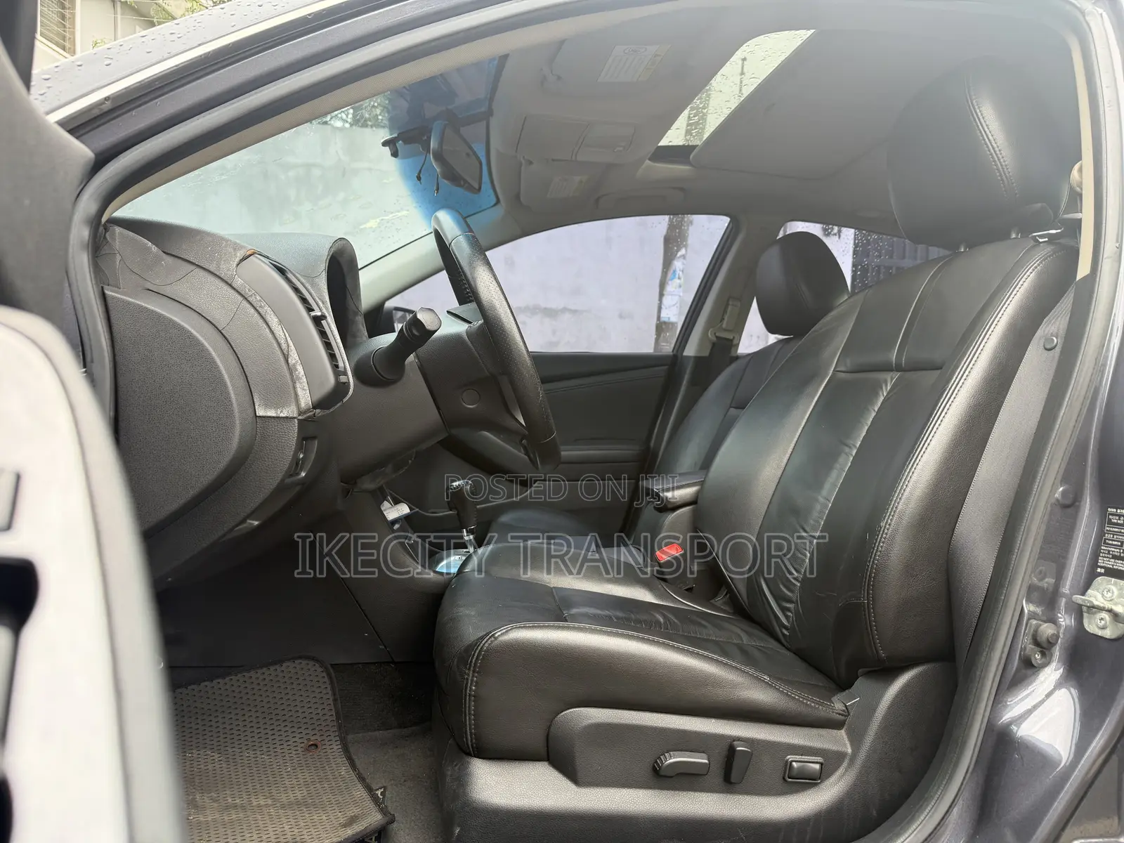 Nissan Altima 3.5 SR Sedan 2012 Gray
