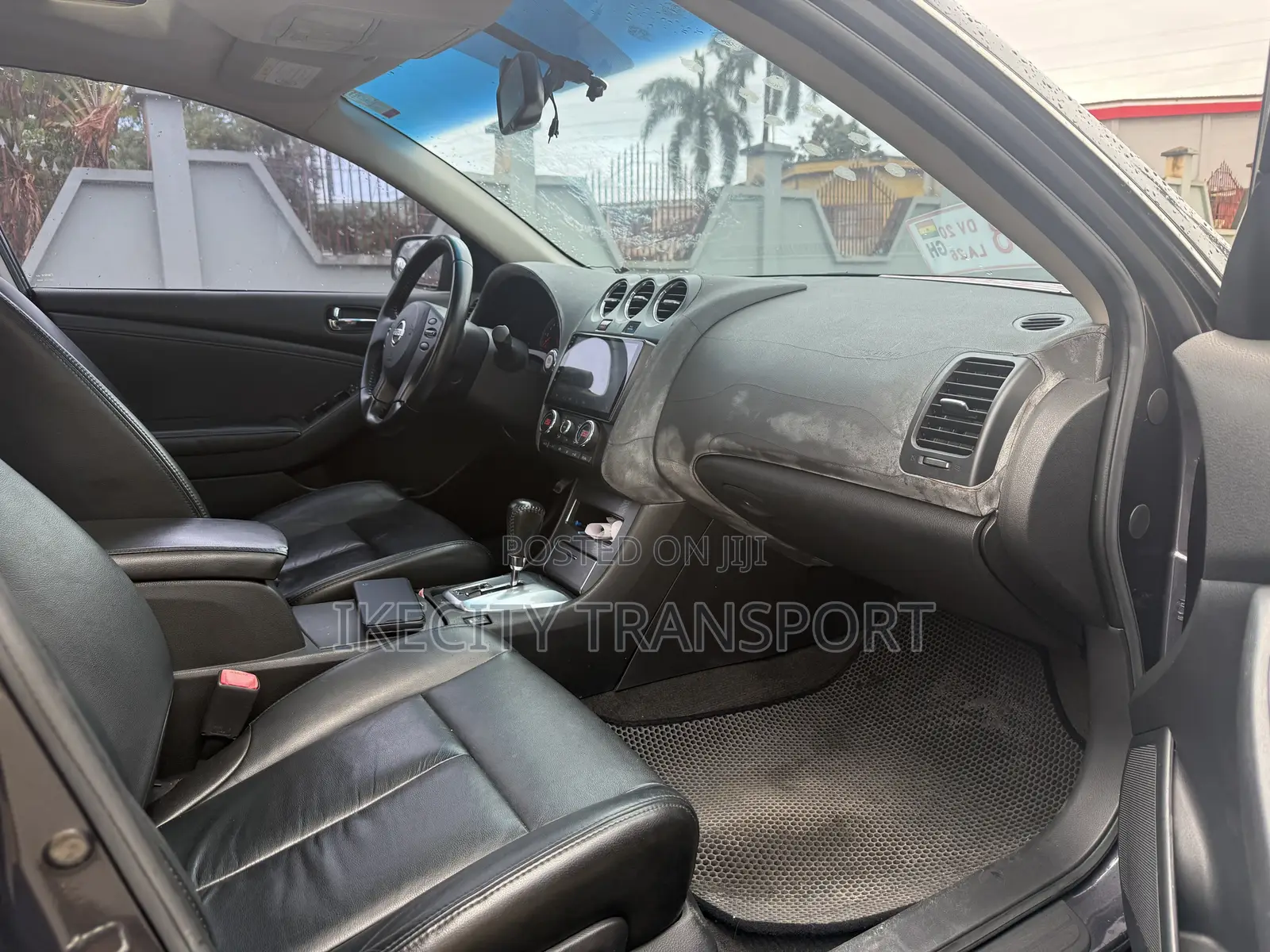 Nissan Altima 3.5 SR Sedan 2012 Gray