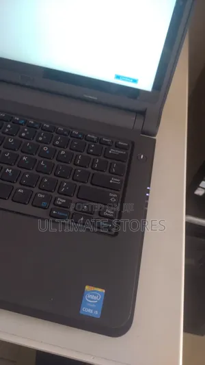 Laptop Dell Latitude 3350 8GB Intel Core i5 HDD+SSD 500GB