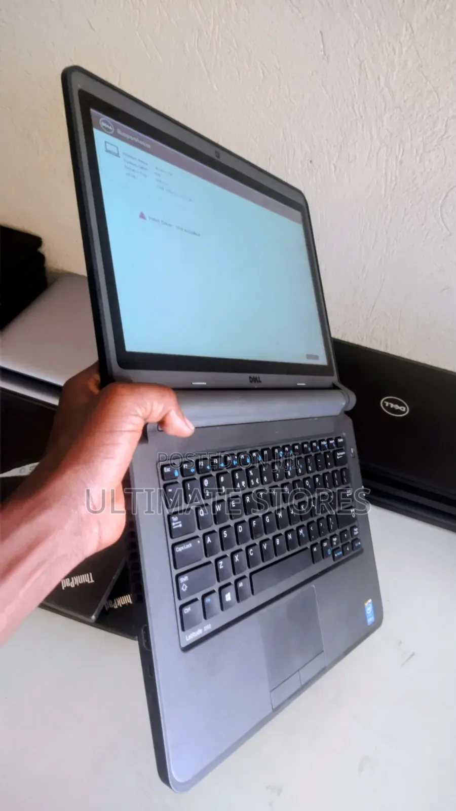Laptop Dell Latitude 3350 8GB Intel Core i5 HDD+SSD 500GB
