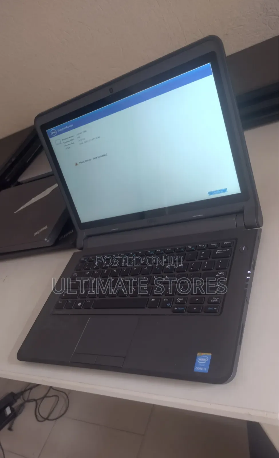 Laptop Dell Latitude 3350 8GB Intel Core i5 HDD+SSD 500GB