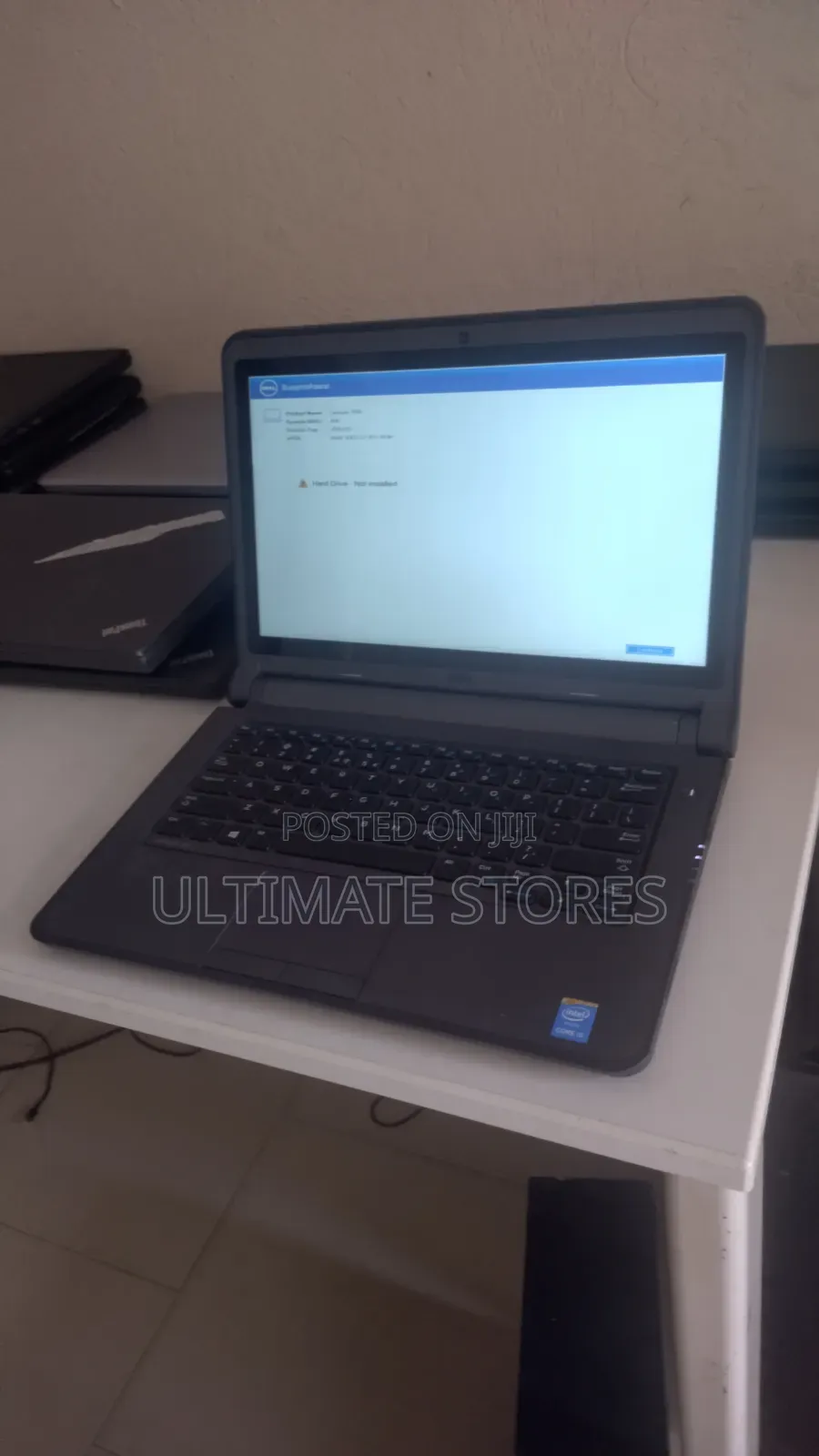 Laptop Dell Latitude 3350 8GB Intel Core i5 HDD+SSD 500GB